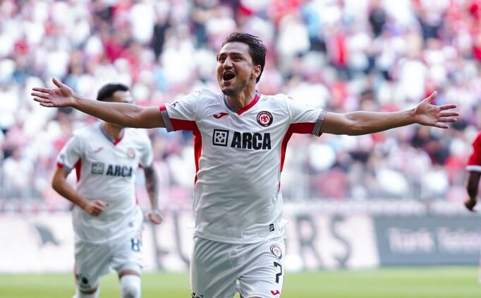 Samsunspor - �orum FK ma�� inan�lmaz ba�lad�!