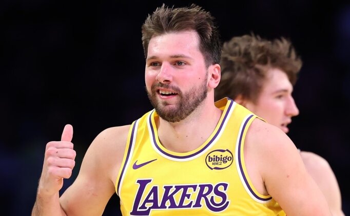 Barkley: 'Lakers'�n kadrosu, 2024 Mavericks'ten daha iyi olabilir'