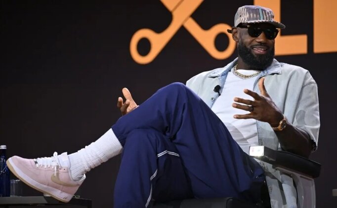 Charania: 'LeBron James'in yeni tak�m tercihindeki ilk kriter, mutluluk'