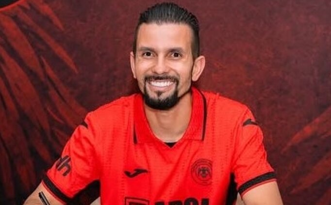 �orum FK, Marcos Felipe'yi kadrosuna katt�