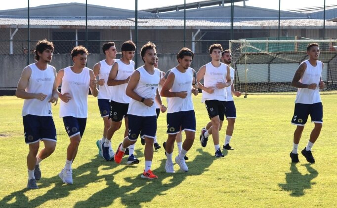 Menemen FK'da yat�r�mc� aray��� s�r�yor