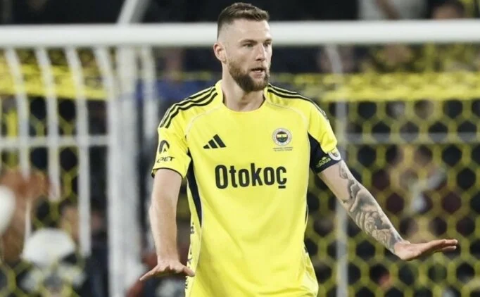 Fenerbah�e'de Milan Skriniar'a iki ma� ceza!