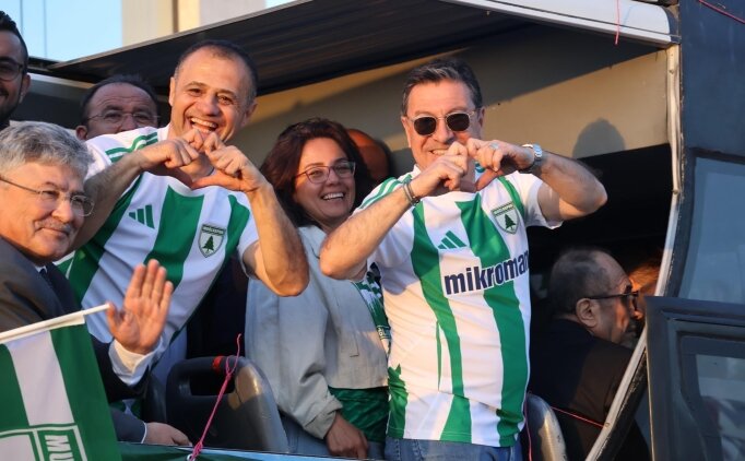 Mu�laspor'da belirsizlik s�r�yor
