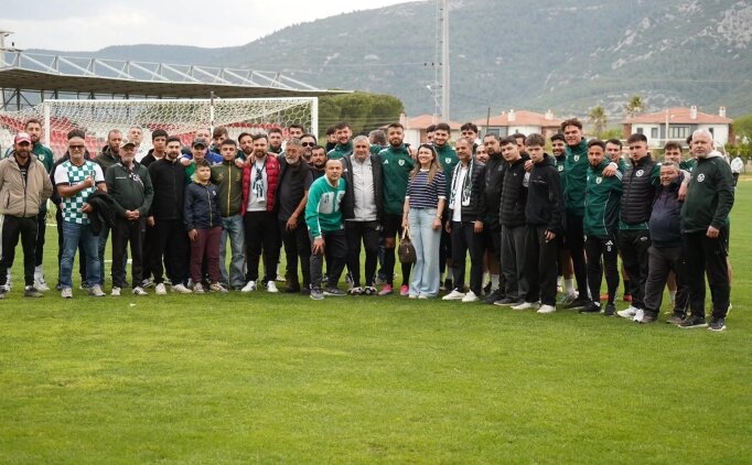 Mu�laspor'da eski ba�kanlardan ortak a��klama