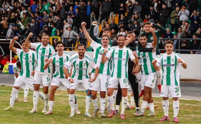 Mu�laspor'da cezal� d�rt oyuncu d�nd�