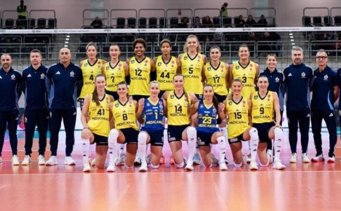 Fenerbah�e, set vermeden kazand�