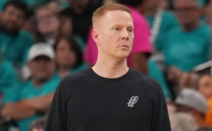 Sean Sweeney, NBA Finalleri sonras� Magic'in ba��na ge�ecek
