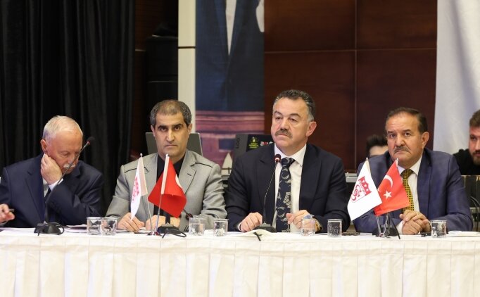 Sivasspor'da ba�kan aday� ��kmad�! Kul�p divana kald�