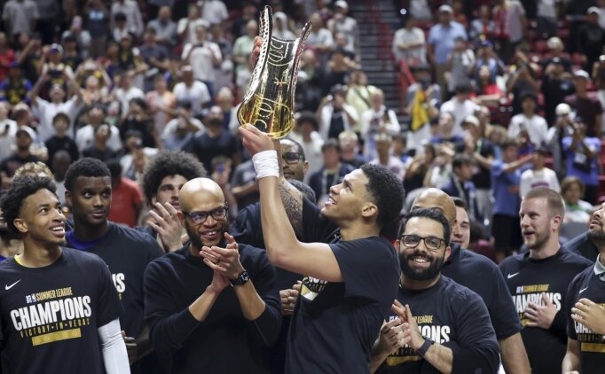 Warriors, Grizzlies'i geriden gelerek ma�lup etti, Yaz Ligi �ampiyonu oldu
