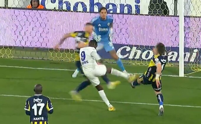 Rizespor'da penalt� itiraz�!