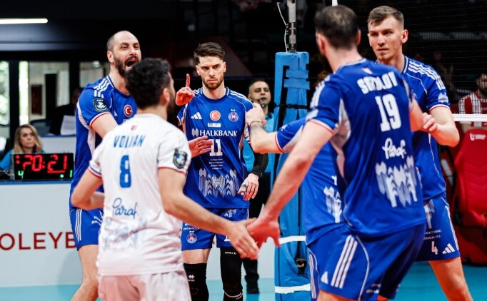 Halkbank'ta 7 imza birden