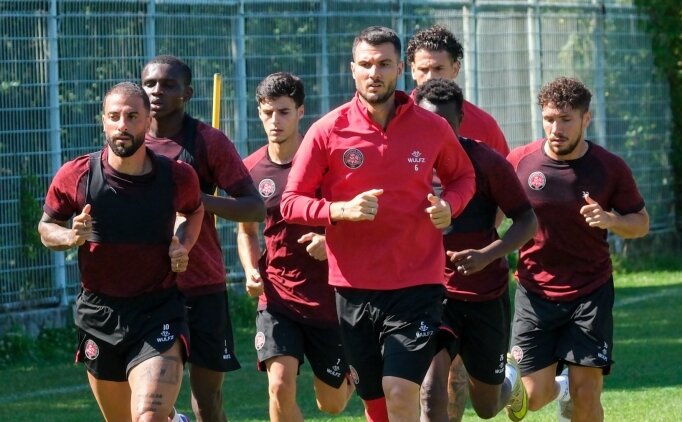 Aleksandar Stanojevic, Cenk Tosun ve Emre Akbaba'dan S�per Lig mesaj�