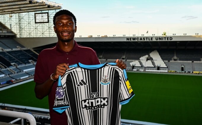 Newcastle United, Aladji Bamba'y� a��klad�