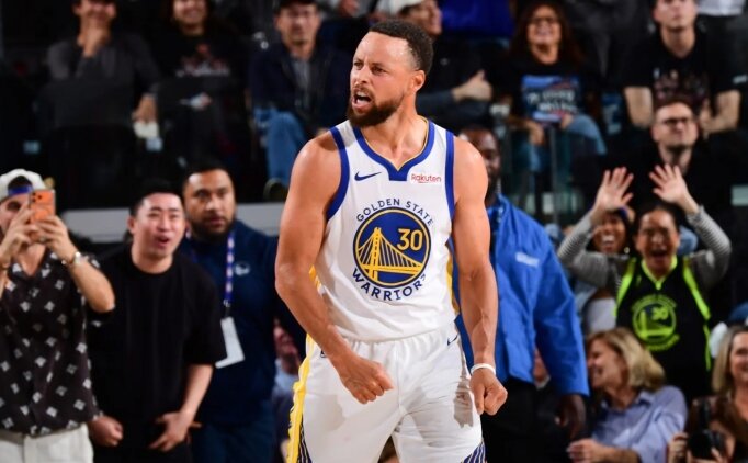 Stephen Curry, Hall of Fame'de �zel sergiye sahip ilk isim olacak