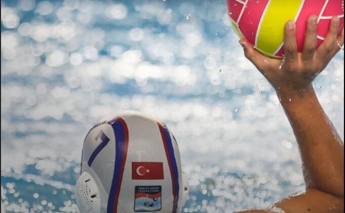 U18 Sutopu Milli Tak�m� turnuvaya veda etti 