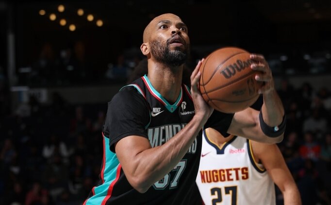 Pelicans, Taj Gibson'� serbest b�rakt�