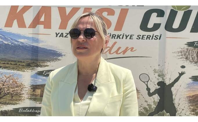 TTF Ba�kan� M�derrisgil: Herkes i�in tenis vizyonuyla hareket ediyoruz