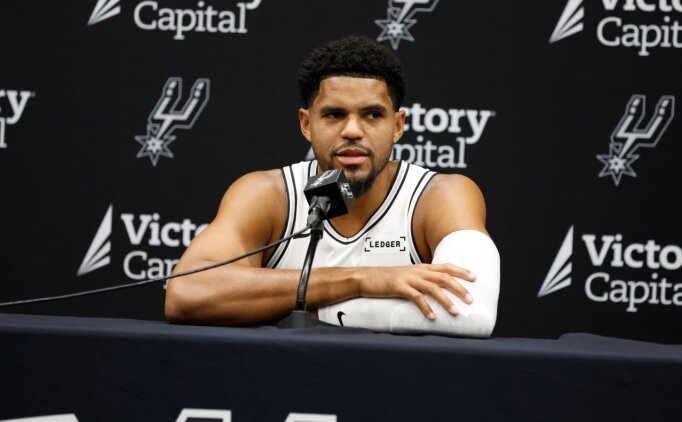 Spurs'te Tobias Harris'in sezon a��l���nda oynamas� belirsiz