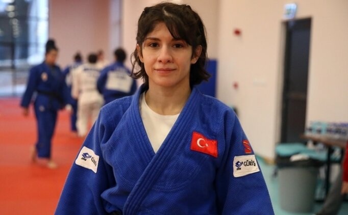 Milli judocu Tu��e Beder'den alt�n madalya!