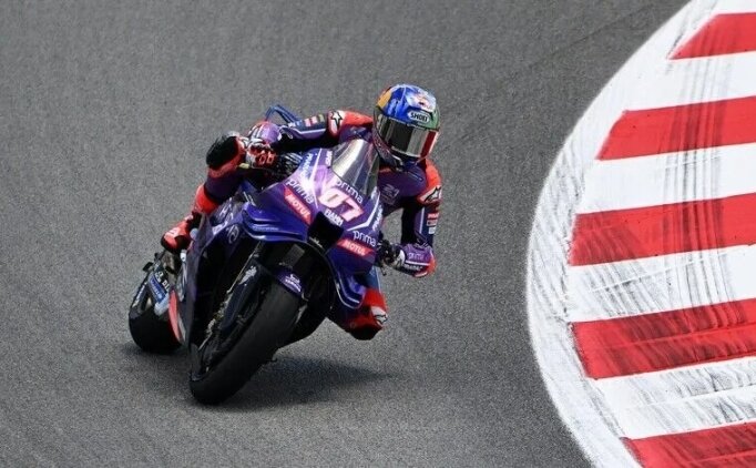 Toprak Razgatl�o�lu, B�y�k Britanya GP sprint yar���n� 20. s�rada tamamlad�