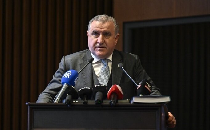 Bakan Bak'tan Mircea Lucescu i�in taziye mesaj�