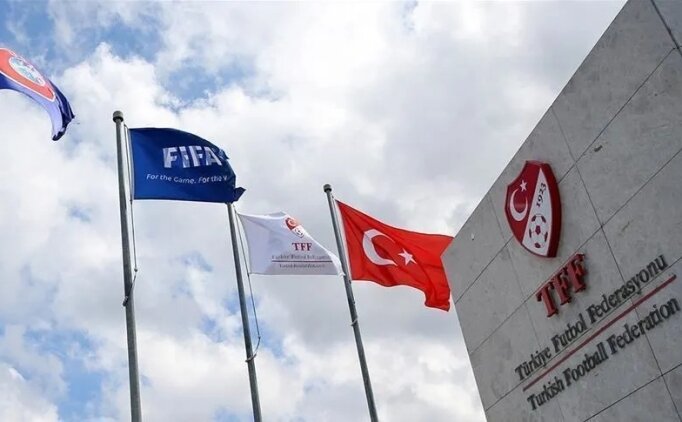 TFF, �ampiyonlar Ligi'nde tur atlayan Fenerbah�e'yi kutlad�