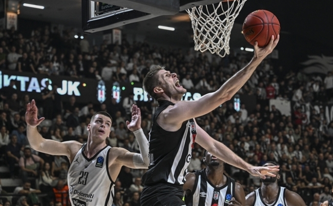 Be�ikta�, Panionios'a konuk oluyor