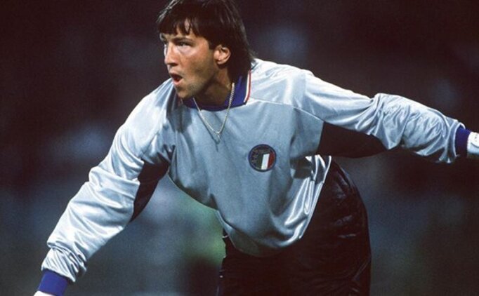 D�nya Kupas�'n�n en uzun s�re gol yemeyen kalecisi Zenga