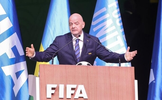 FIFA Ba�kan� Infantino'dan Lucescu i�in ba�sa�l��� mesaj�