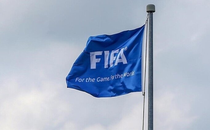 FIFA'dan Adana Demirspor'a 24 puan silme cezas�