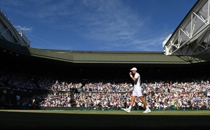 Tenis klasi�i Wimbledon'da heyecan ba�l�yor!