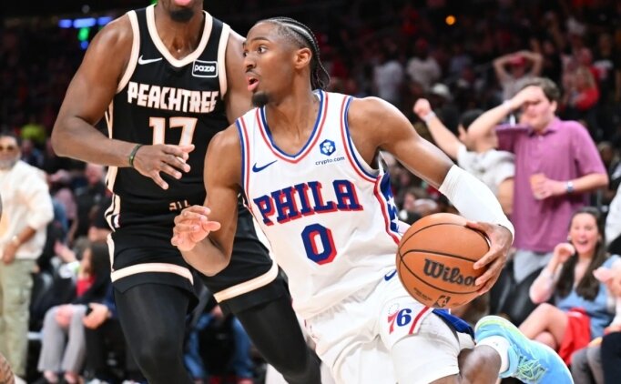 Tyrese Maxey en az 3 hafta parkelerden uzak kalacak