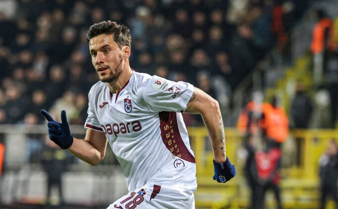 Umut Nayir, Trabzonspor'da forma bulamad�