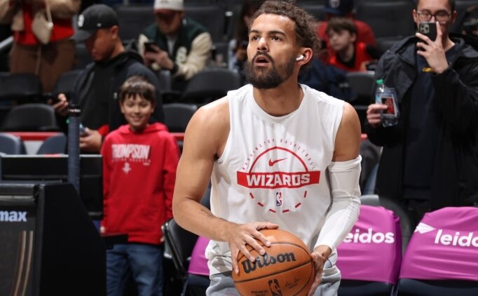 Trae Young, Per�embe g�n� Wizards formas�yla ilk ma��na ��kacak