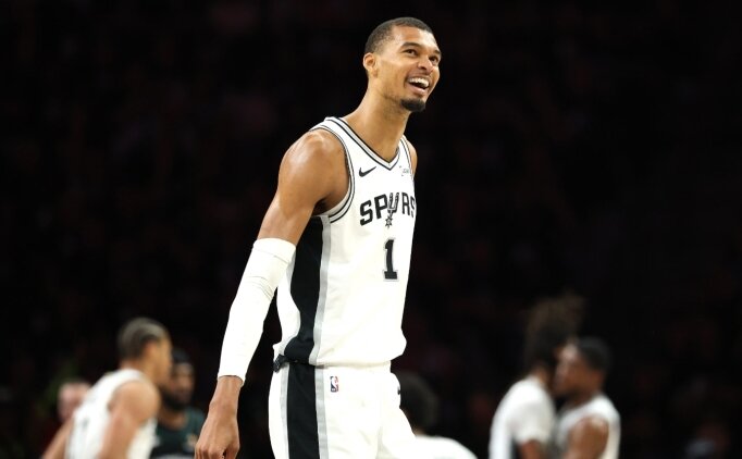 Victor Wembanyama ve Spurs 2027'de Avrupa'da parkeye ��kacak