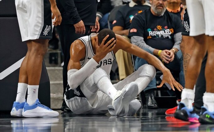 Wembanyama'n�n 3. ma� i�in durumu belirsiz