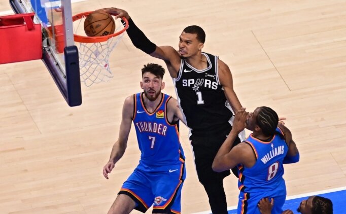 Wemby co�tu; Spurs, OKC'yi �ift uzatmal� 1. ma�ta devirdi!