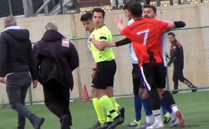 Hakeme yumruk att��� iddia edilen futbolcu serbest kald�