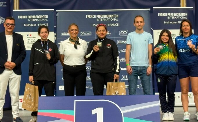 Badmintonda 5 madalya birden!