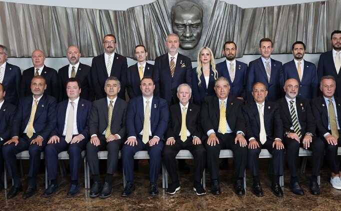 Fenerbah�e Futbol A�'nin yeni y�netimi belli oldu! Mahmut Uslu karar�