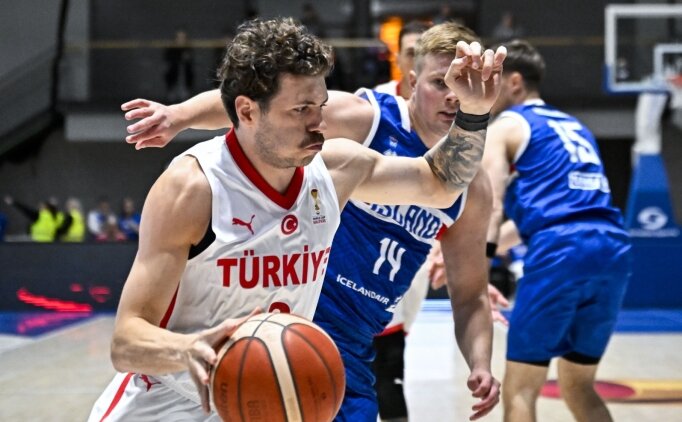 12 Dev Adam, D�nya Kupas�'na gidiyor