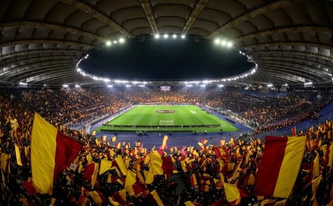 �talya, EURO 2032 i�in UEFA'ya aday �ehir ve statlar�n� sundu