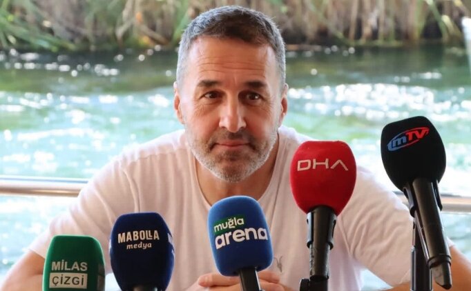 Yal��n Ko�ukavak, kad�n gazetecilerden �z�r diledi