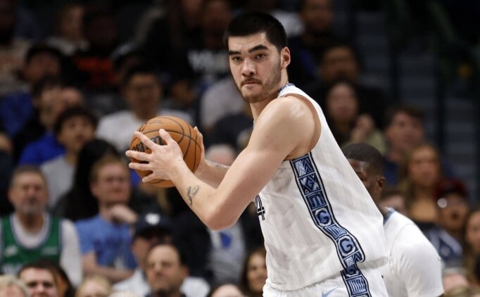 Zach Edey sezonu kapatt�