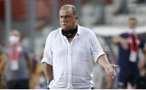 Fatih Terim, Galatasaray iin 900. kez sahada!