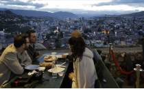 En uzun oru�, hangi �lkede tutuluyor?