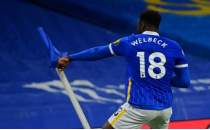 Danny Welbeck, alar Sync'y zd