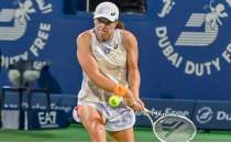 Iga Swiatek sakatl nedeniyle Miami Ak