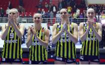 Fenerbahe Opet, 3-0'n rvannda Imoco'ya konuk oluyor