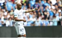 Redmond, Beikta'tan zam istedi